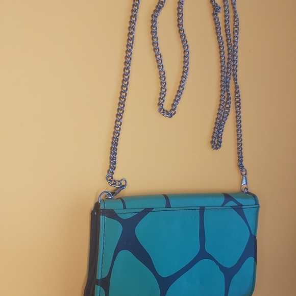 Teenage Mutant Turtles Snapshut Envelope Wallet With Chain Strap - Picture 2 of 3